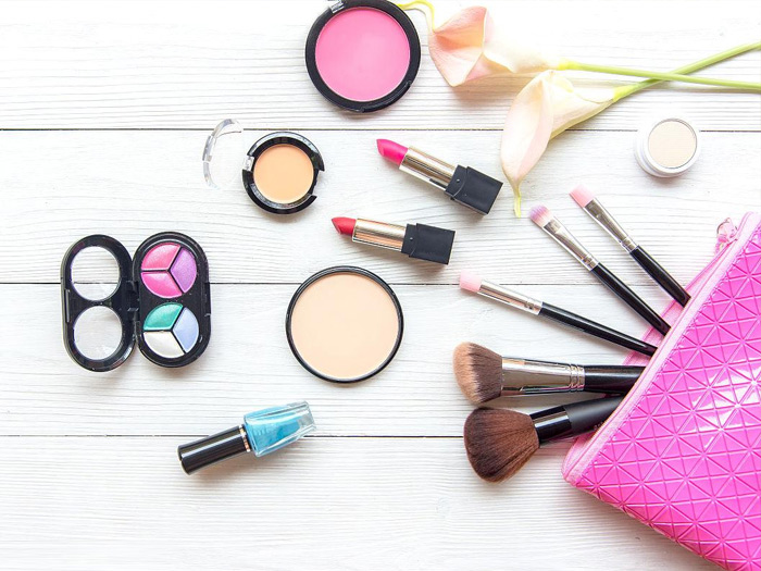 COSMETICS/PERSONAL CARE